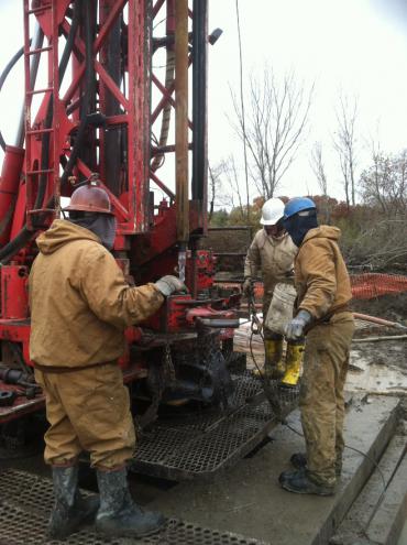 Crews drill new well at 4901 Tradewinds Parkway
