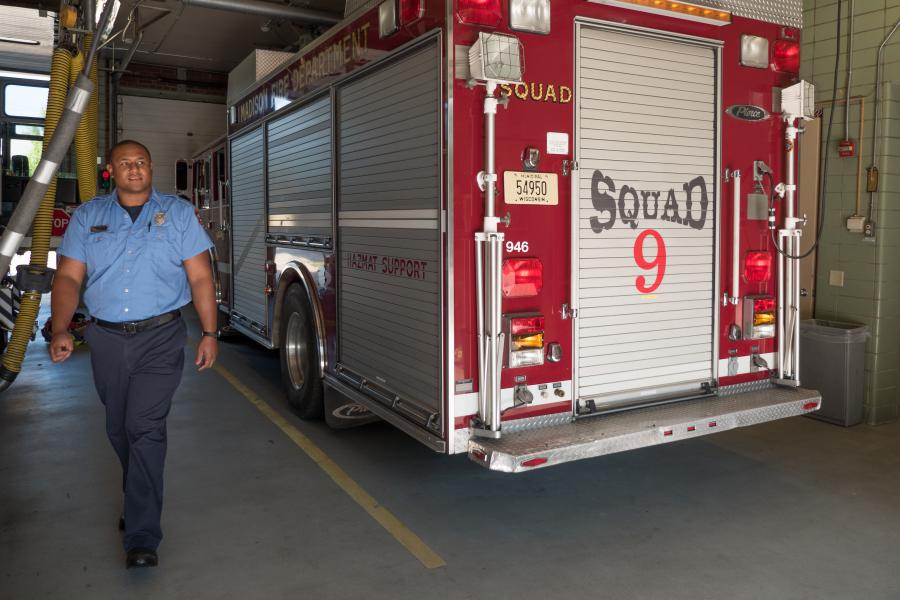 Squad 9 - Squad 9 provides support on active fire scenes, supplying breathing air, lighting, and generated power.